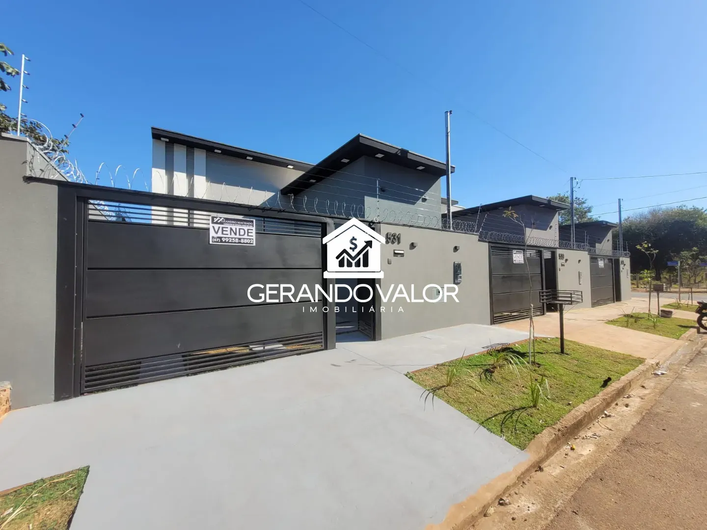 Casa com Suíte e Área Gourmet no Bairro Seminário — Bairro Seminário, Campo Grande MS