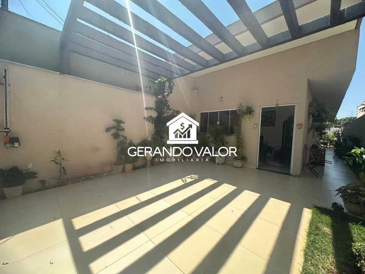 Casa com 2 Quartos na Vila Taquarussu — Vila Taquarussu, Campo Grande MS