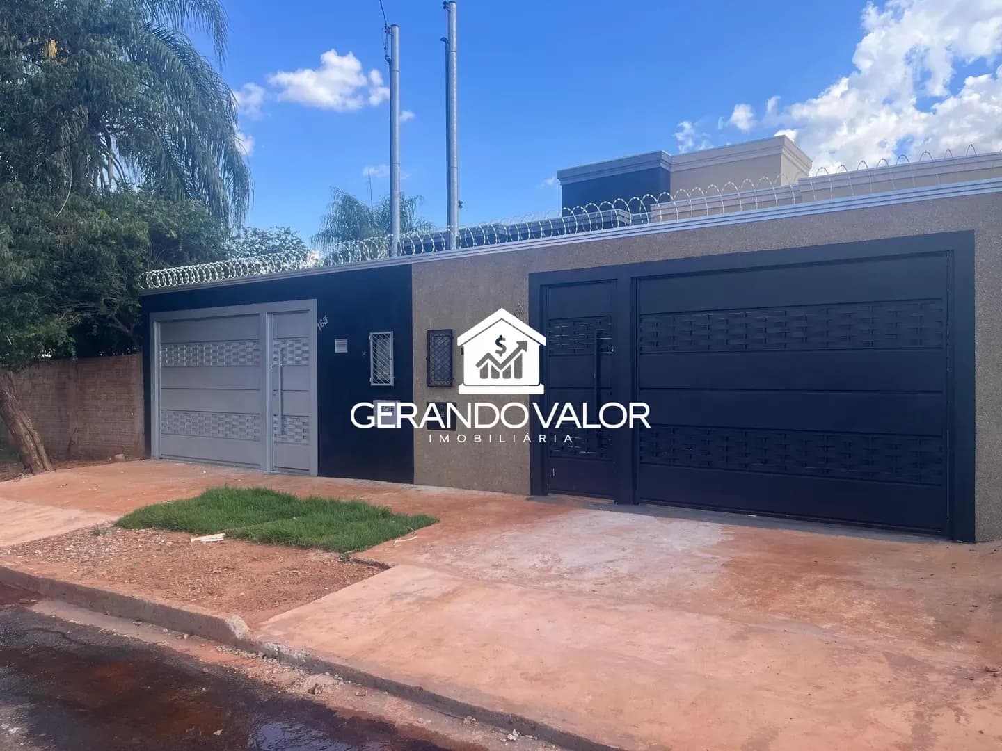 Casa Espaçosa no Jardim Santa Emília — Jardim Santa Emília, Campo Grande MS